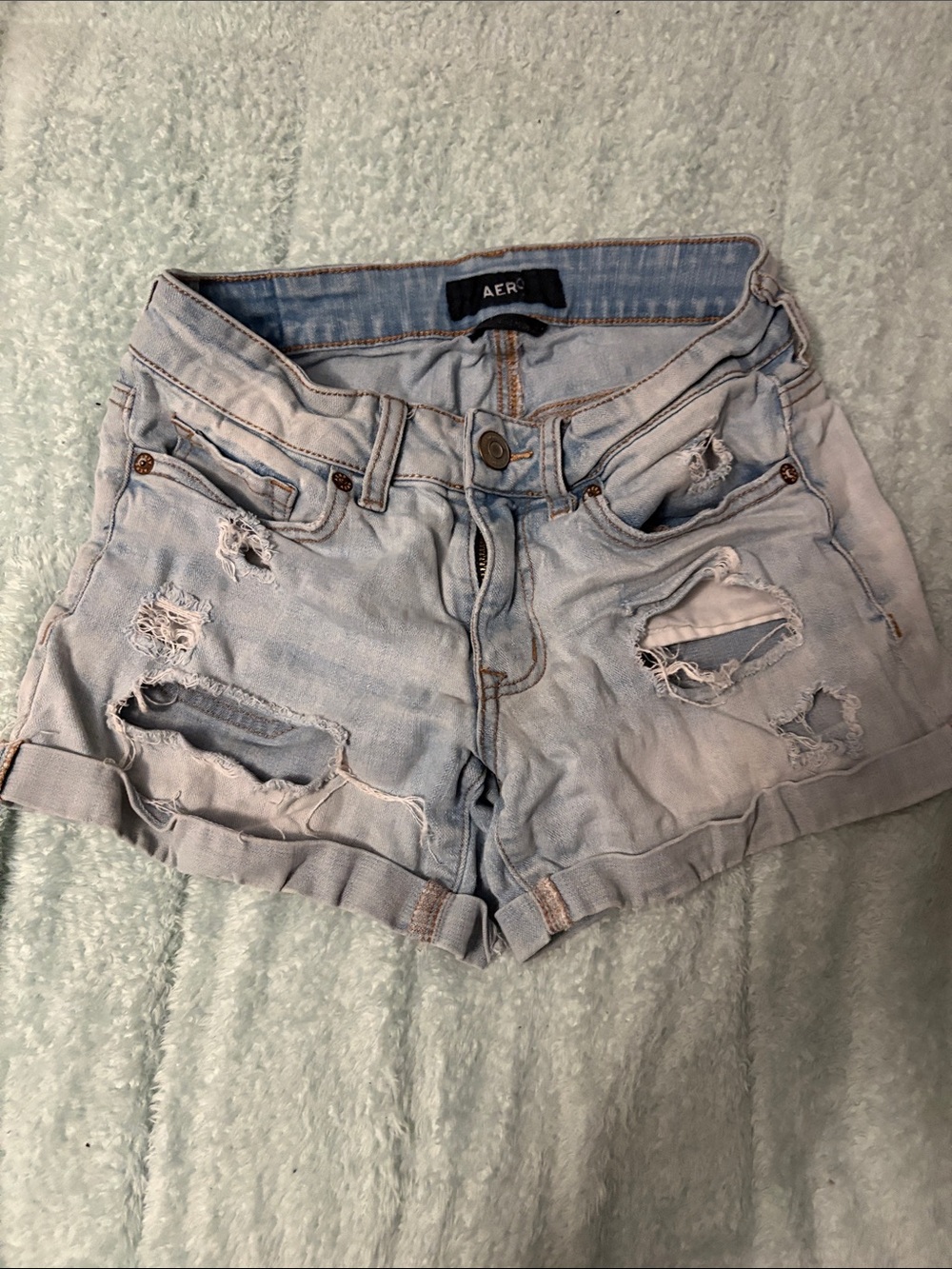 Aéropostale Light Wash Distressed Denim Jean Shorts